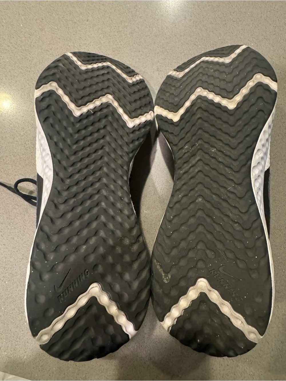 Nike Revolution Women’s Running Shoes Size 8